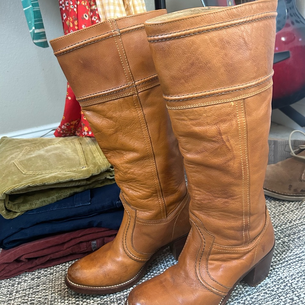 Frye cowboy boot